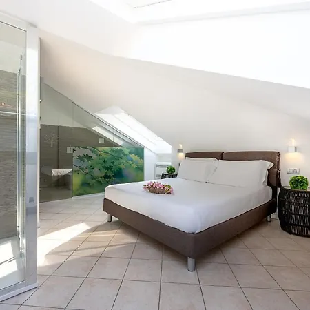 Vittoria With Private Heated Pool & Shared Sauna - Bellagio Village