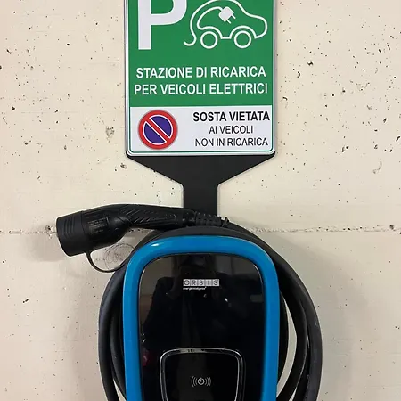 Villa Vittoria With Private Heated Pool & Shared Sauna - Bellagio Village *