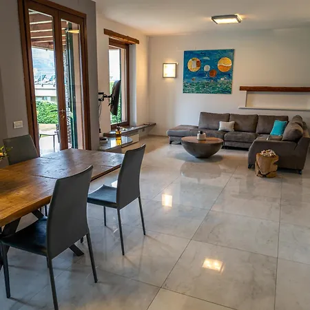Villa Vittoria With Private Heated Pool & Shared Sauna - Bellagio Village Oliveto Lario