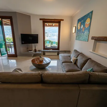 Villa Vittoria With Private Heated Pool & Shared Sauna - Bellagio Village Oliveto Lario