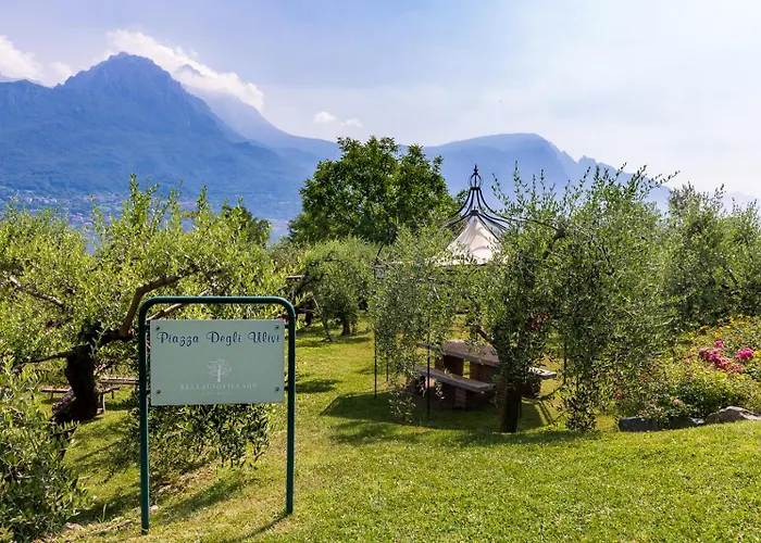 Вилла Vittoria With Private Heated Pool & Shared Sauna - Bellagio Village Oliveto Lario