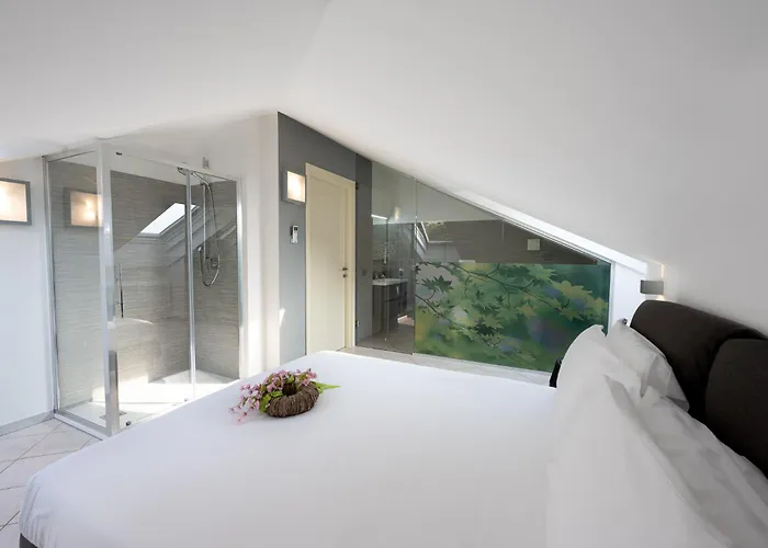 Vittoria With Private Heated Pool & Shared Sauna - Bellagio Village