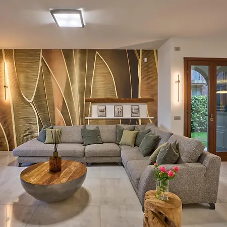 Vittoria With Private Heated Pool & Shared Sauna - Bellagio Village * Oliveto Lario