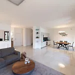 Βίλα Vittoria With Private Heated Pool & Shared Sauna - Bellagio Village Oliveto Lario